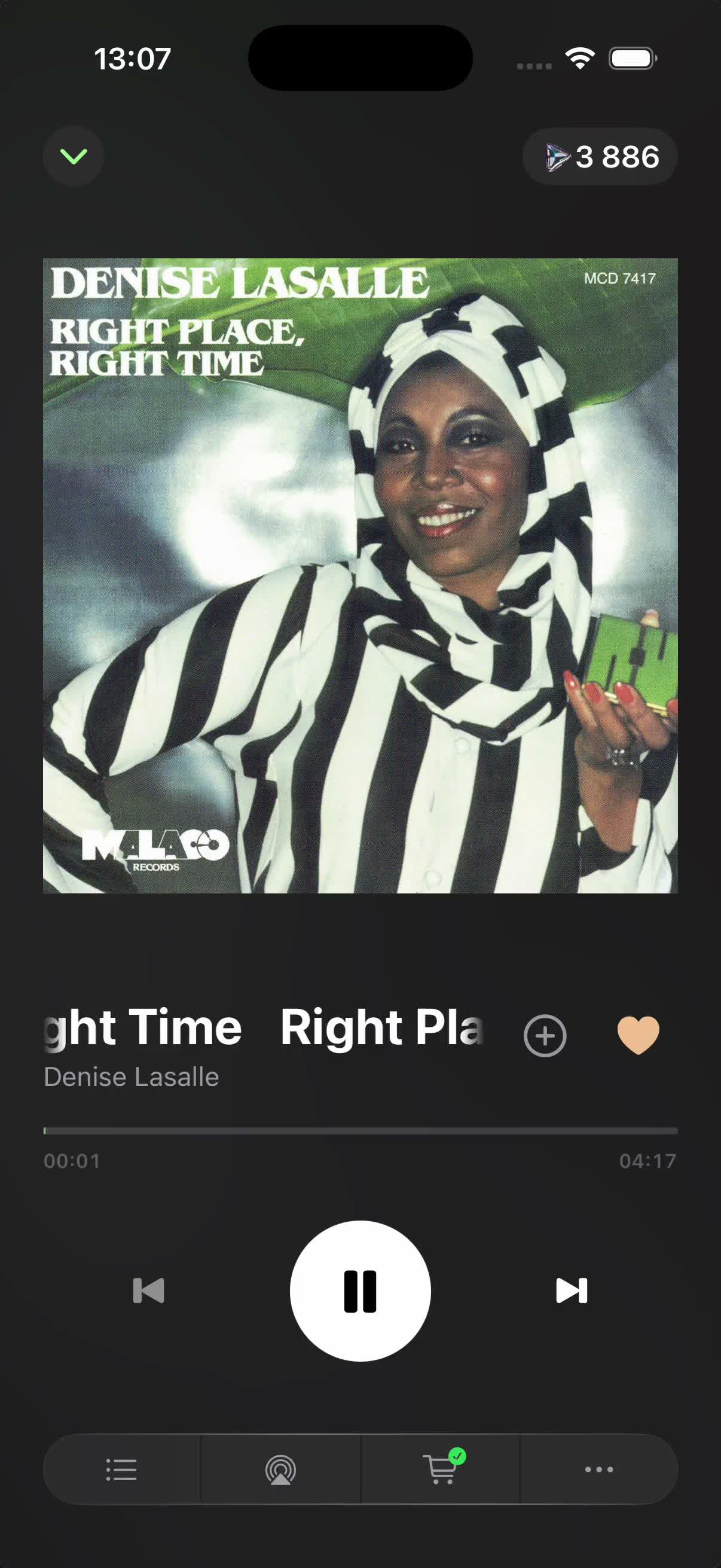 A track playing in the Tapedeck app